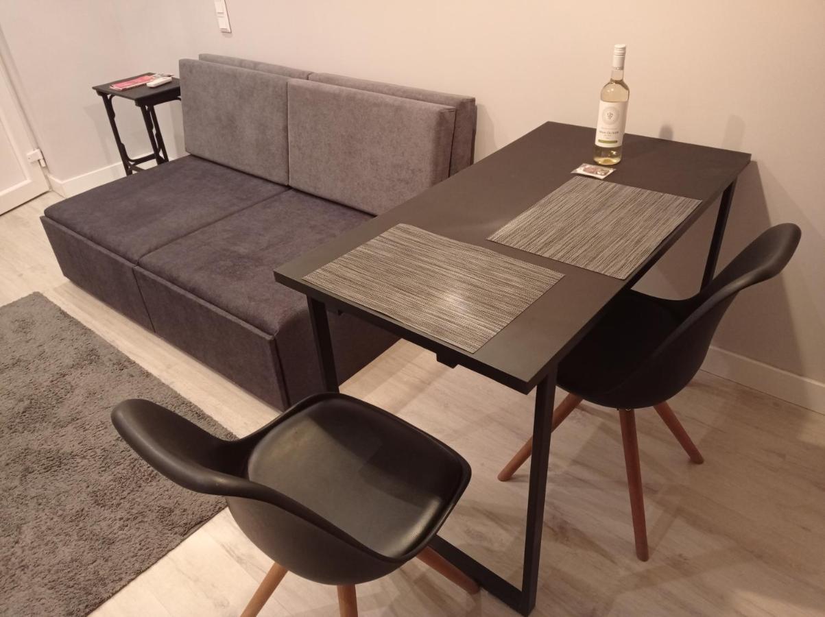 Greyblack Styles Apartment Budapeste Exterior foto