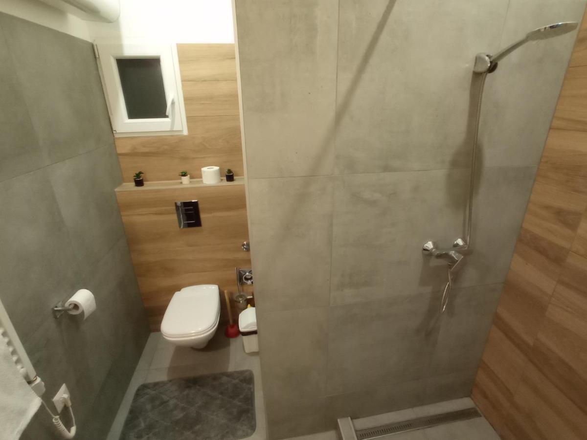 Greyblack Styles Apartment Budapeste Exterior foto